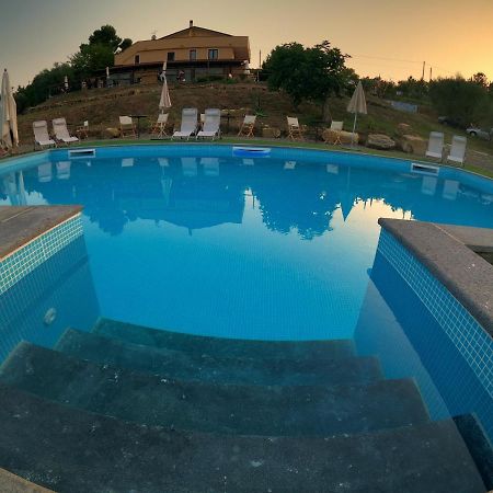 Agriturismo B&B Il Rifugio Di Nino Контурси Екстериор снимка