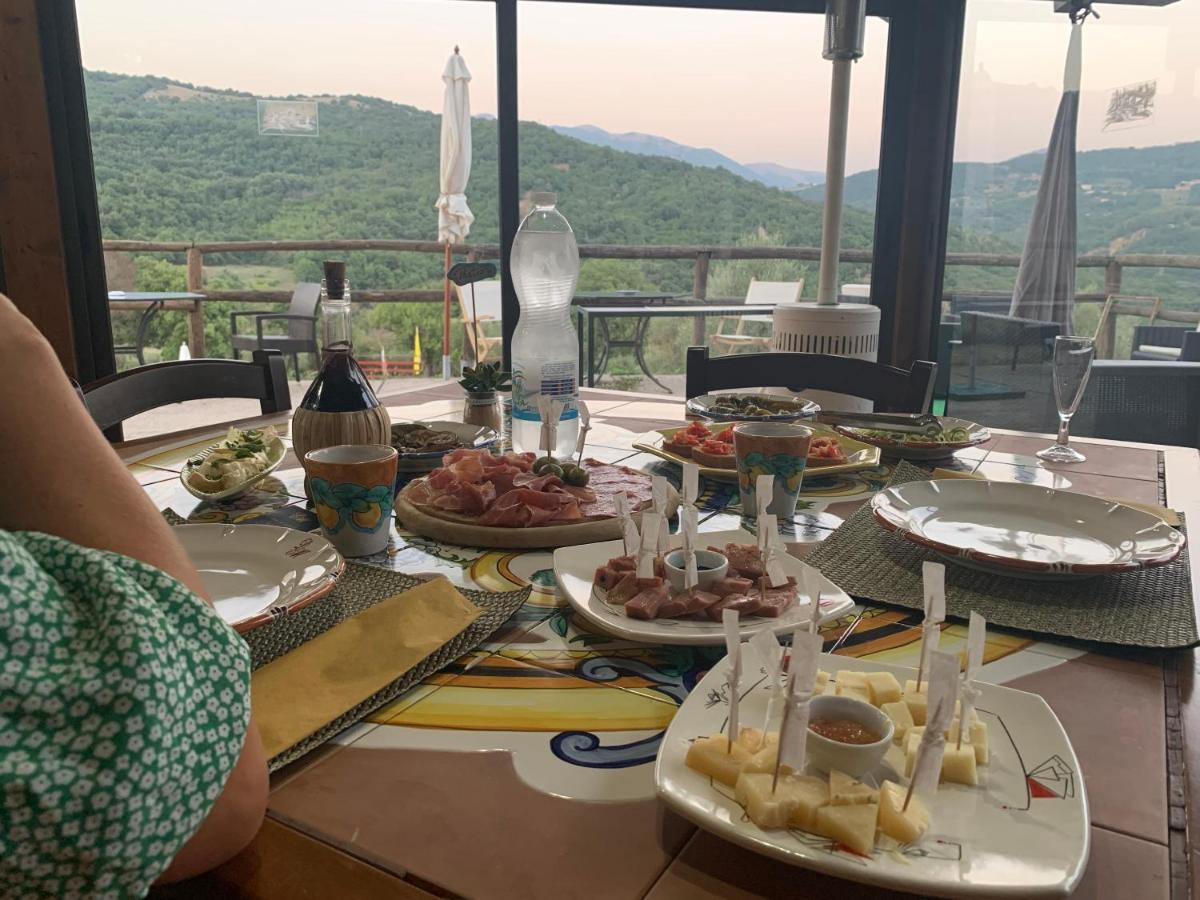 Agriturismo B&B Il Rifugio Di Nino Контурси Екстериор снимка