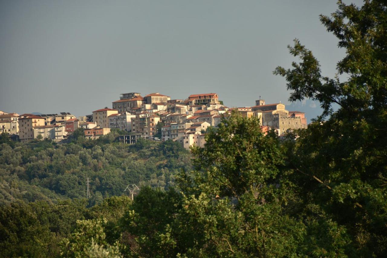Agriturismo B&B Il Rifugio Di Nino Контурси Екстериор снимка